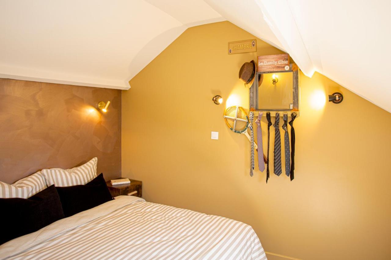 Ideal Pro & Couple - 2 Logements Theme Boho Chic Rdc & Dandy 1Er Etage - Quartier Calme - Jardin - Wifi Hd - Smart Tv - Parking Gratuit - Proche Centre & Transports - Ask Home Valenciennes Esterno foto